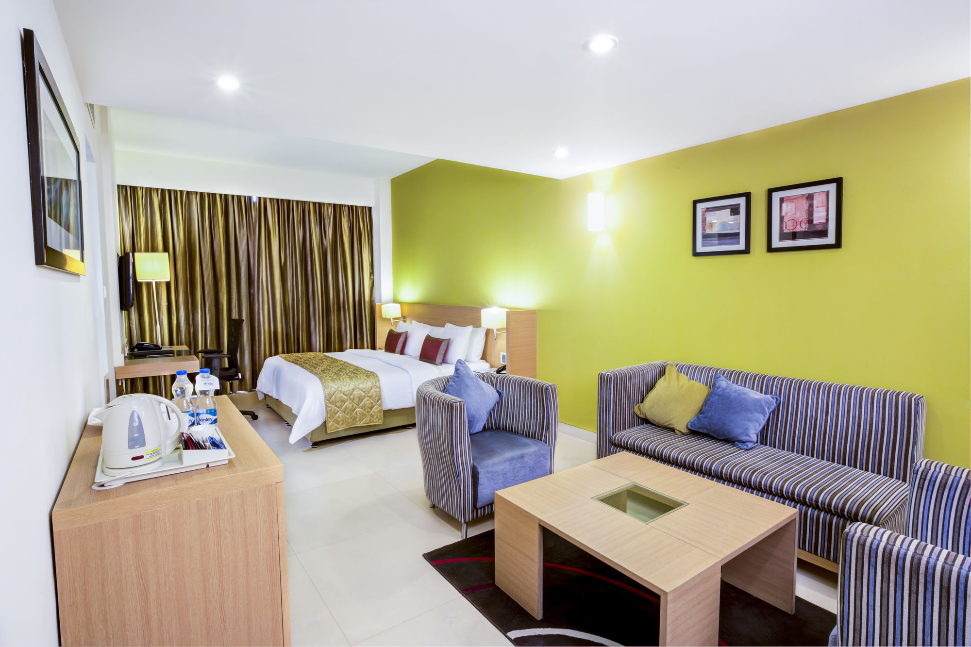 Radha Regent Electronic City Kammasandra Ngoại thất bức ảnh